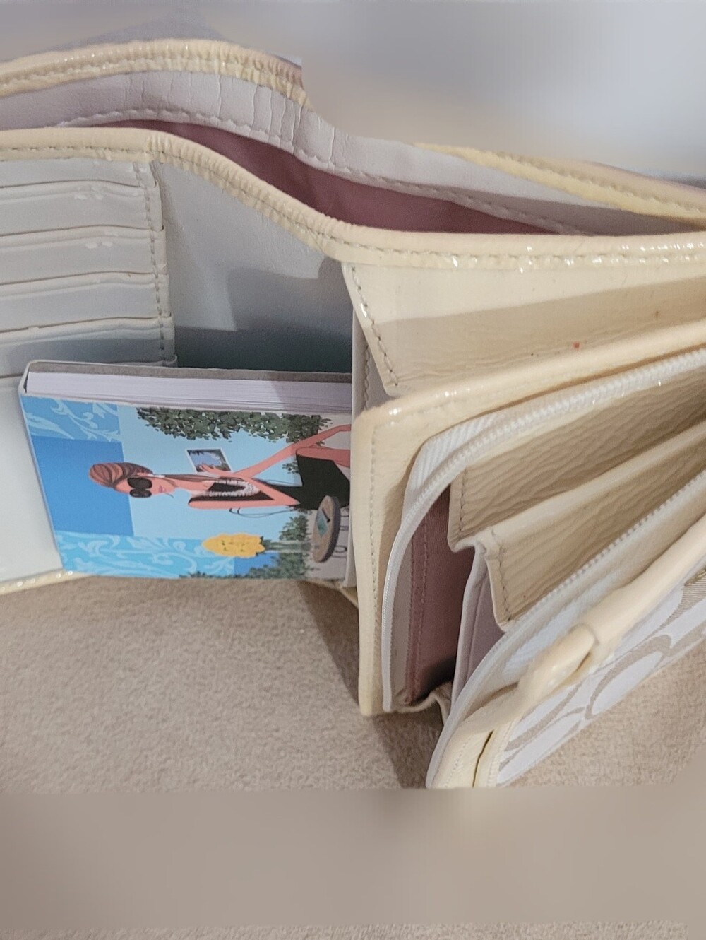 Coach Wallet - Picture 9 of 12